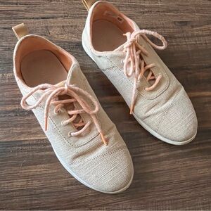 Toms Cabrillo Canvas Lace-Up Sneakers Shoes in Natural and Coral Size 9